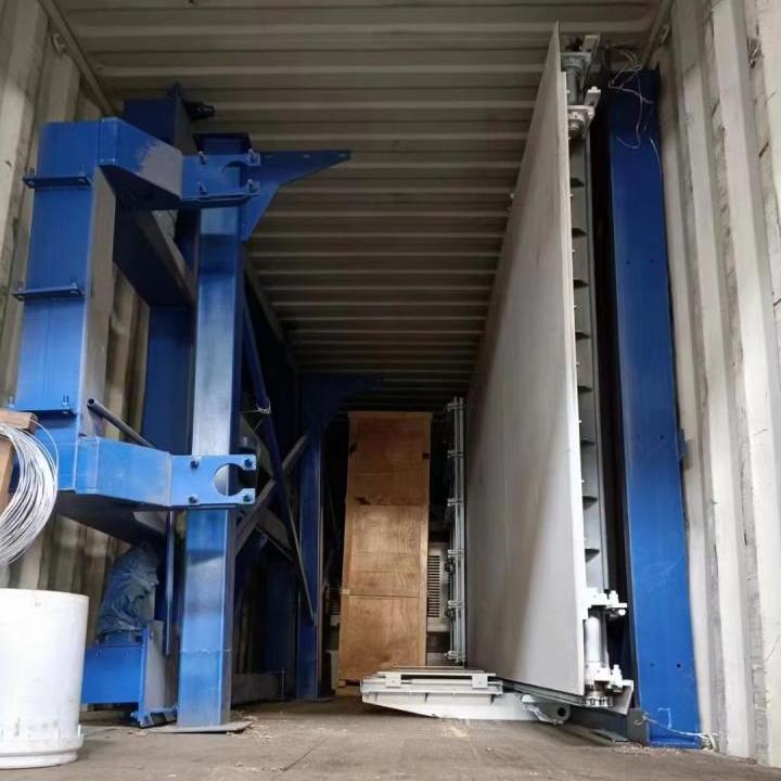 Η παράδοση LIBO-VM40 συμπαγούς ελαφρύ EPS γραμμή παραγωγής πάνελ τοίχου από σκυρόδεμα-εξαγωγή στο Καζακστάν